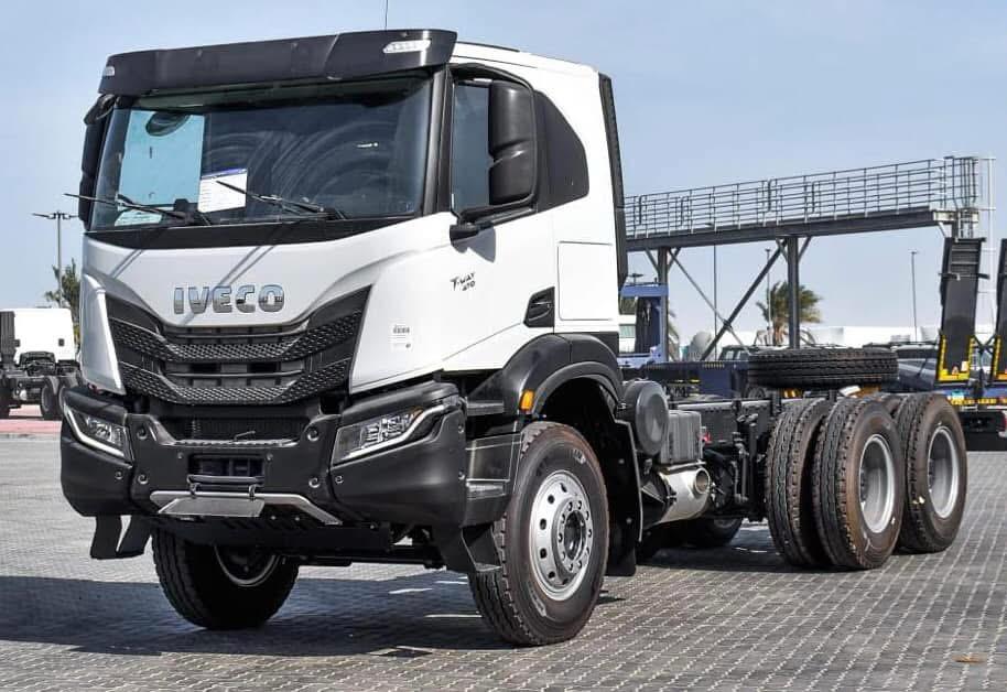شاحنة IVECO T-WAY للنقل الشاق